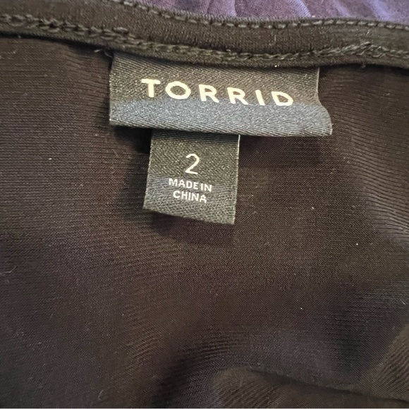Torrid Side Gathered Black Dress Size 2 - Picture 15 of 16